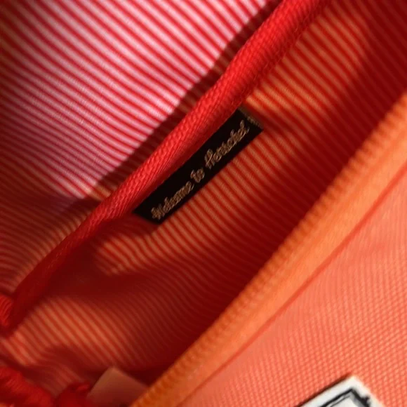 Herschel Belt Bag Fanny Pack - Picture 3 of 14